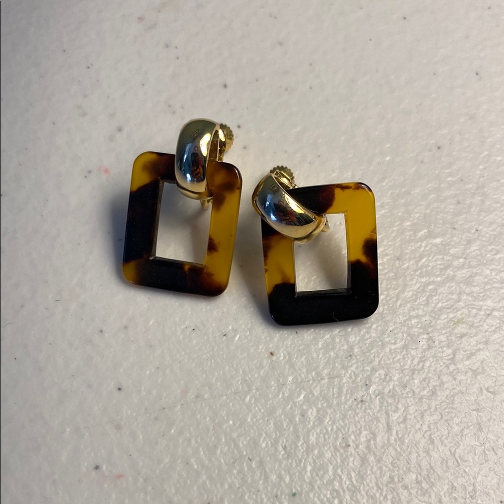 Napier Tortoise Shell and Gold Tone Screwback Earrings